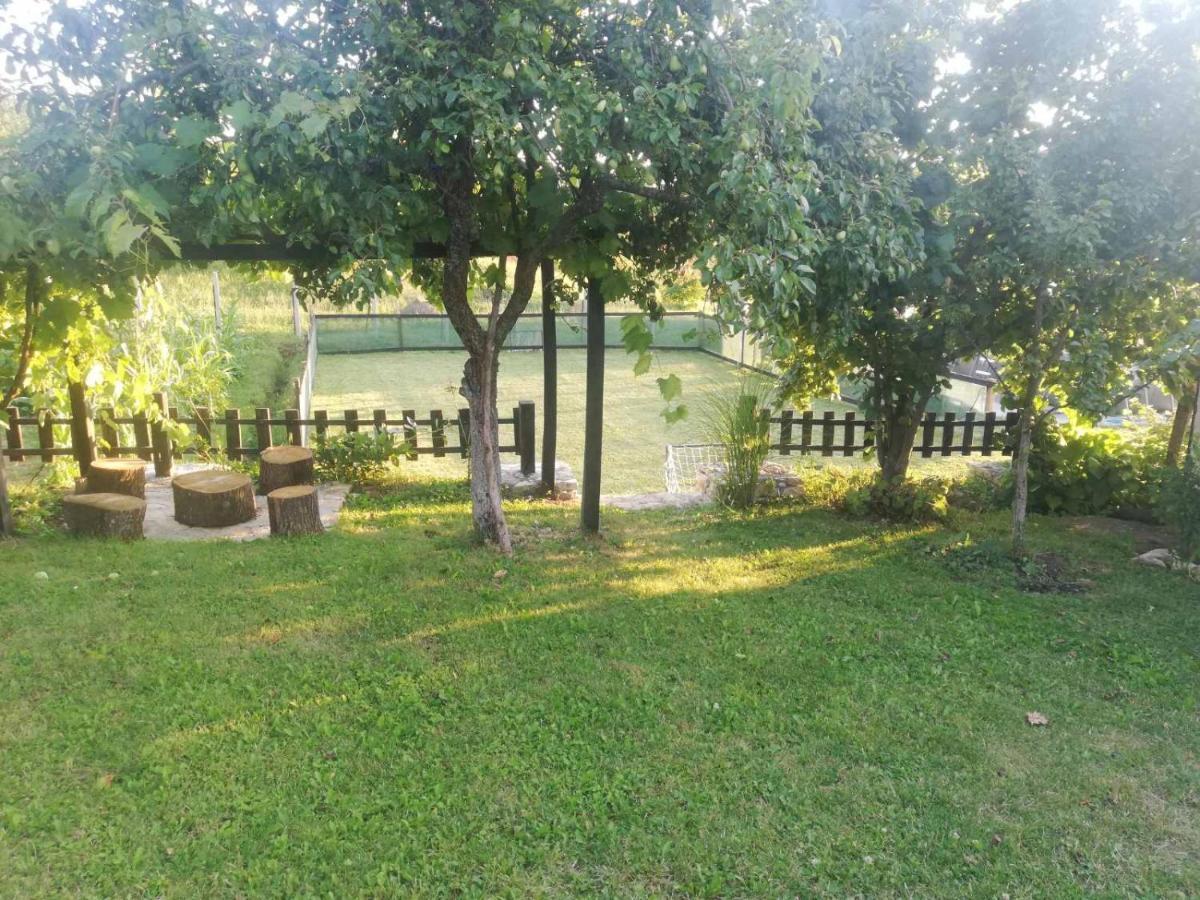 Vikendica I Vajat Vrbica Villa Kalesija Exterior photo
